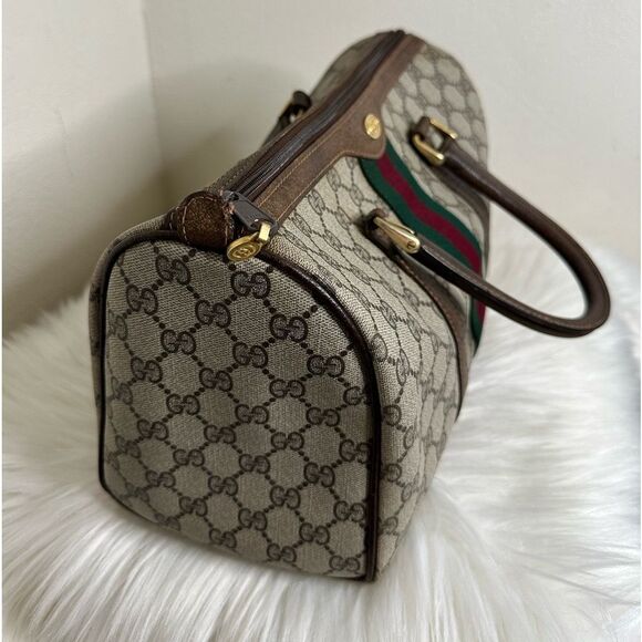 💯Authentic Gucci Boston Handbag with Cherryline 🍀 - Picture 14 of 16